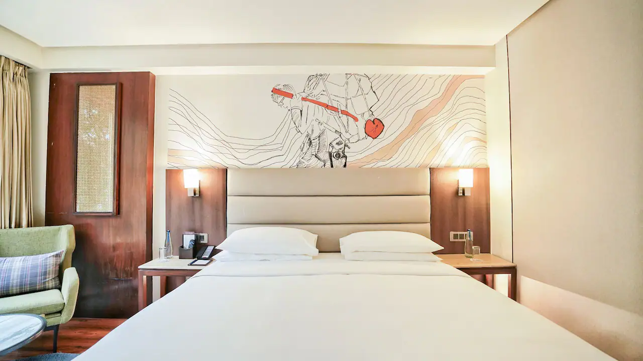 1 King Bed