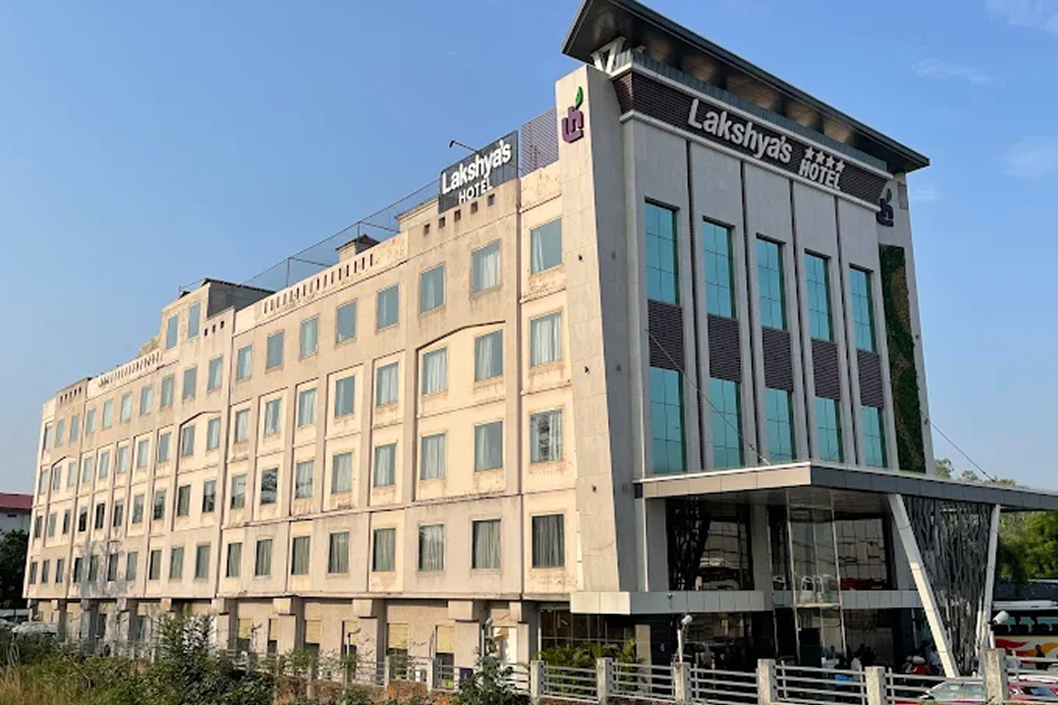 Hotel Lakshya