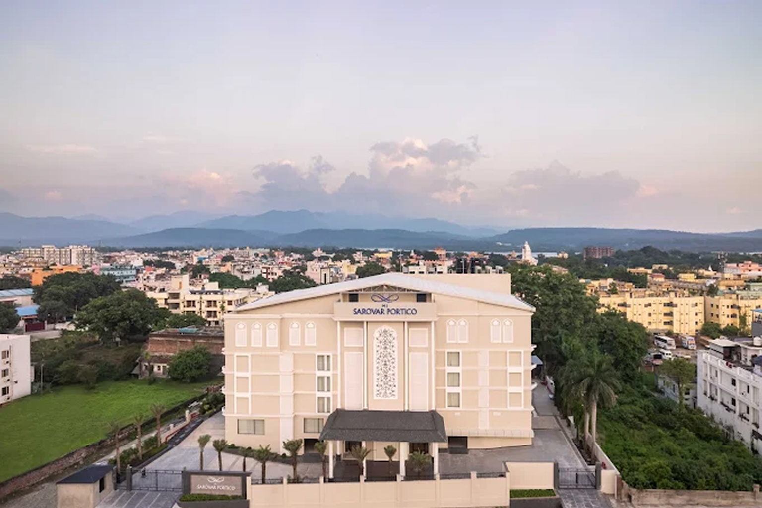 Hotel M J Sarovar Portico, Haridwar