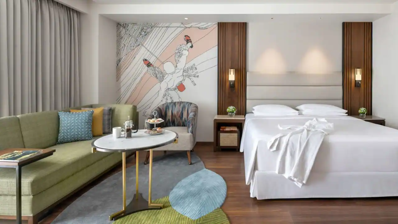 Junior Suite, 1 King Bed
