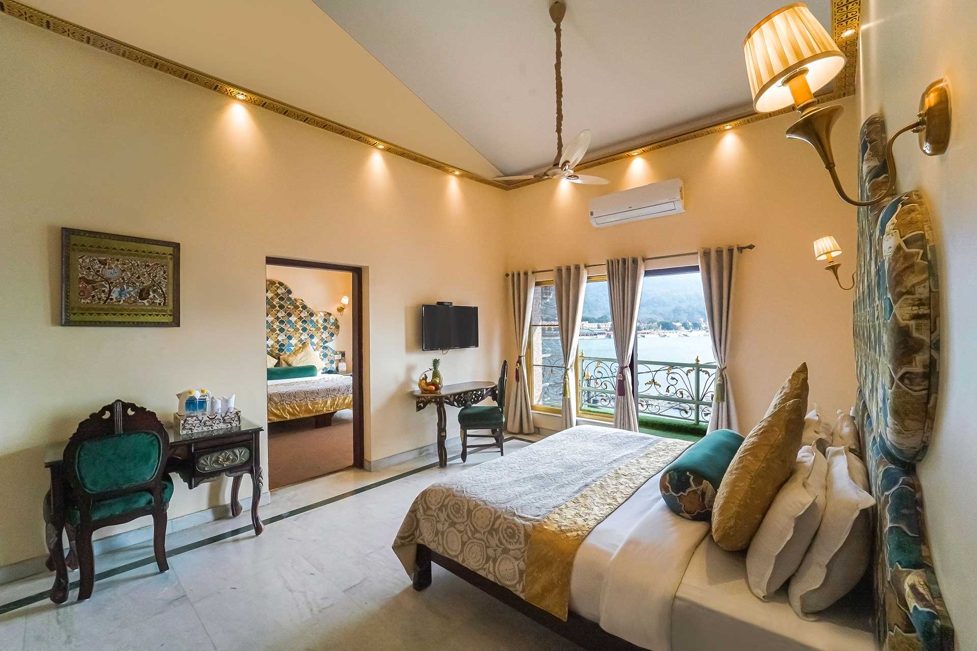 Royal Family Suite (Ganga View)