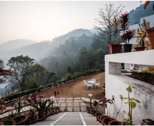 monal-resort1